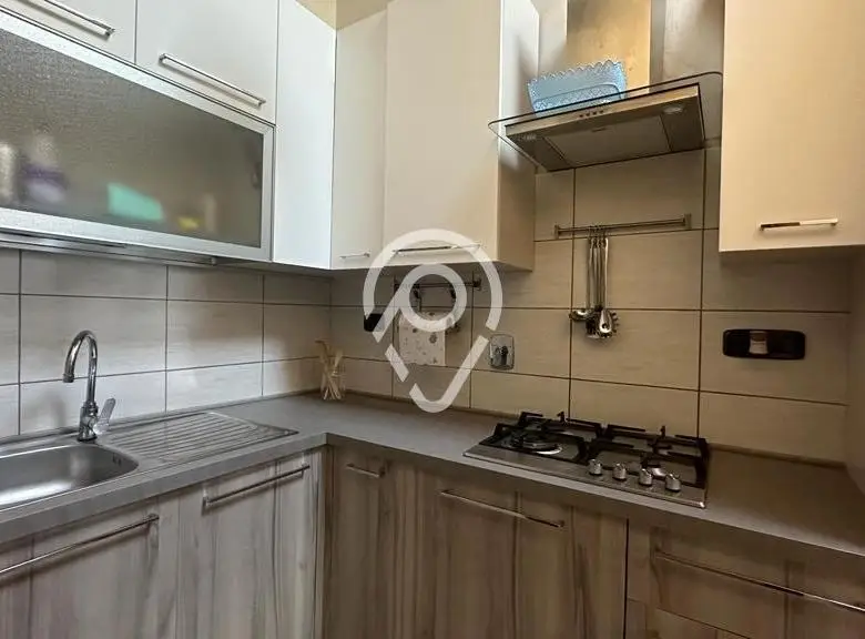 780
