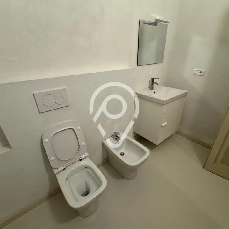 780