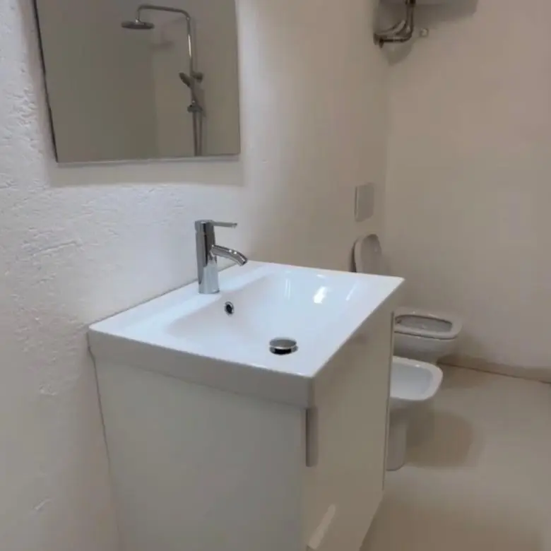 780