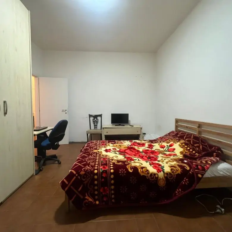 780