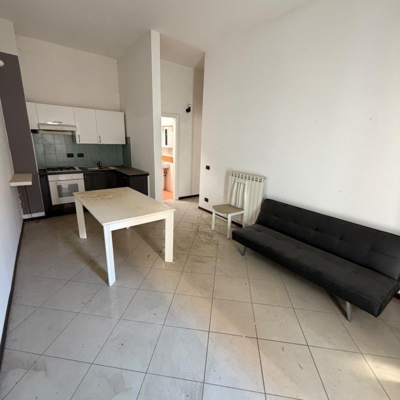 780